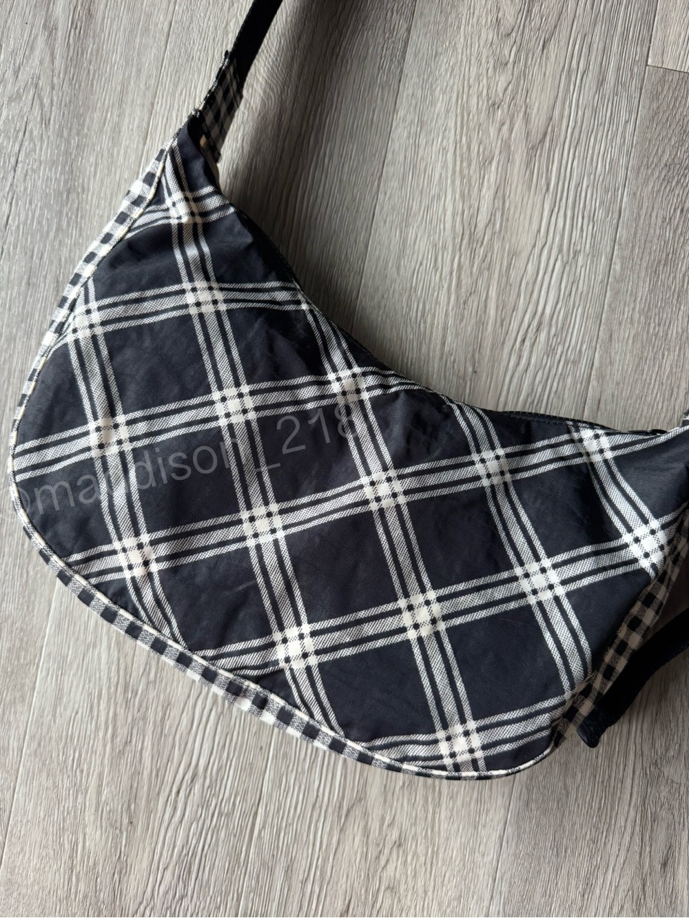Baggu Mixed Plaid Medium Crescent Purse Black White Cream